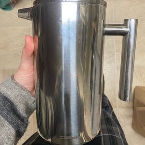 NEW Mueller press 34 oz